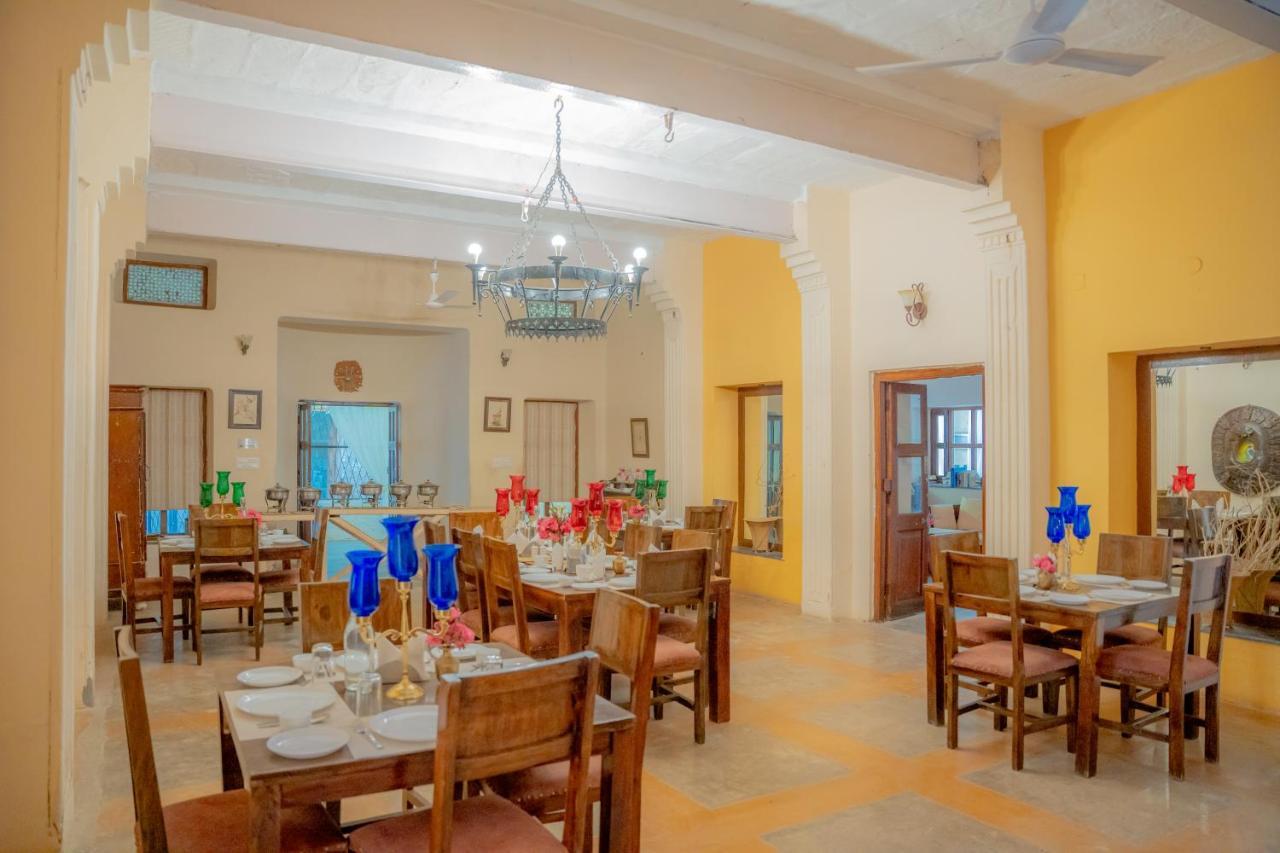 Aloof Jungle Lodge Ghānerao Екстериор снимка